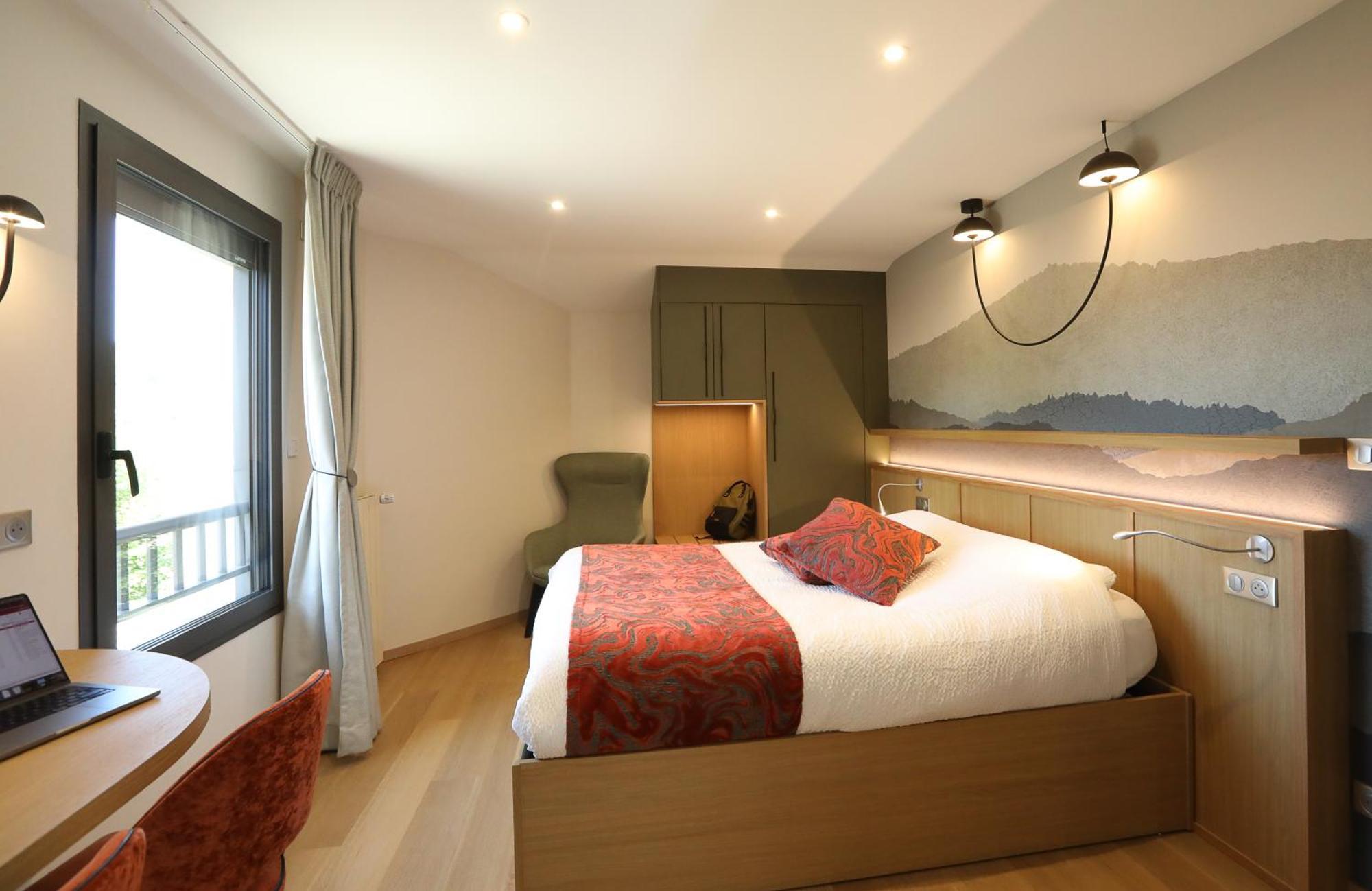 Logis Hotel Spa Restaurant Le Provence Ланарс Екстер'єр фото