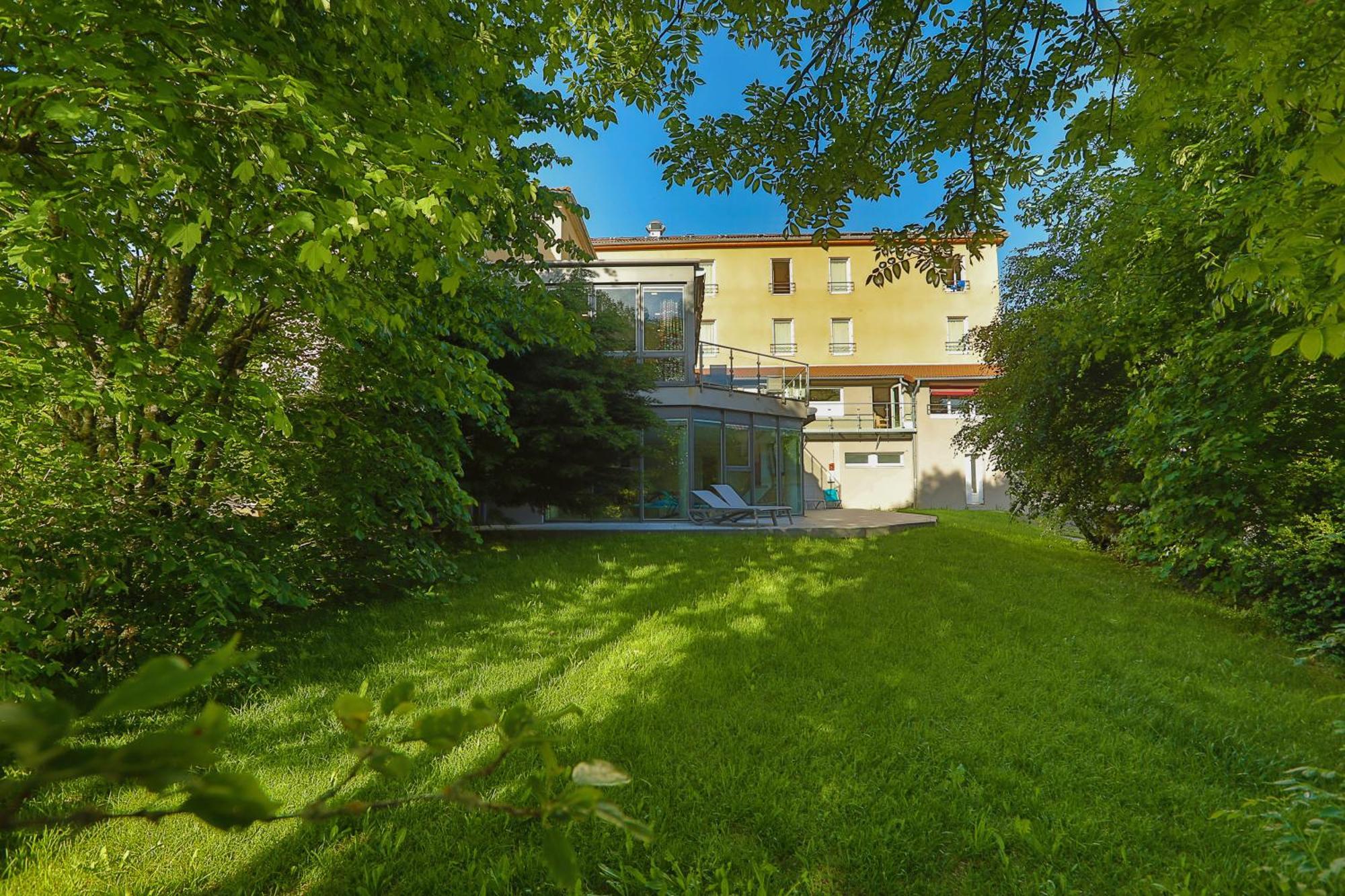 Logis Hotel Spa Restaurant Le Provence Ланарс Екстер'єр фото